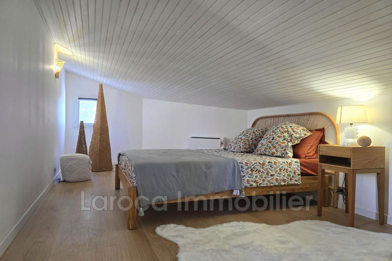 Villa - 176 m² - 6 pièces