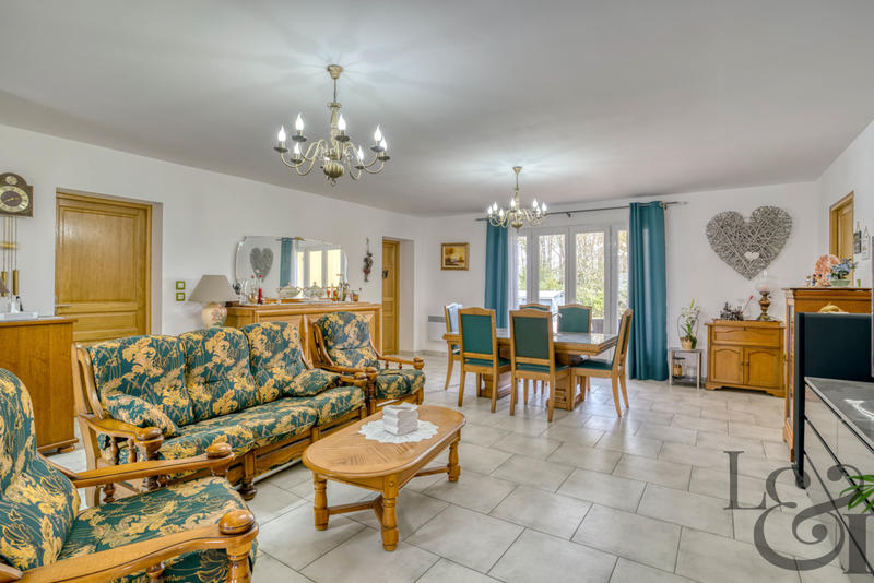 Maison - 169 m² - 4 pièces