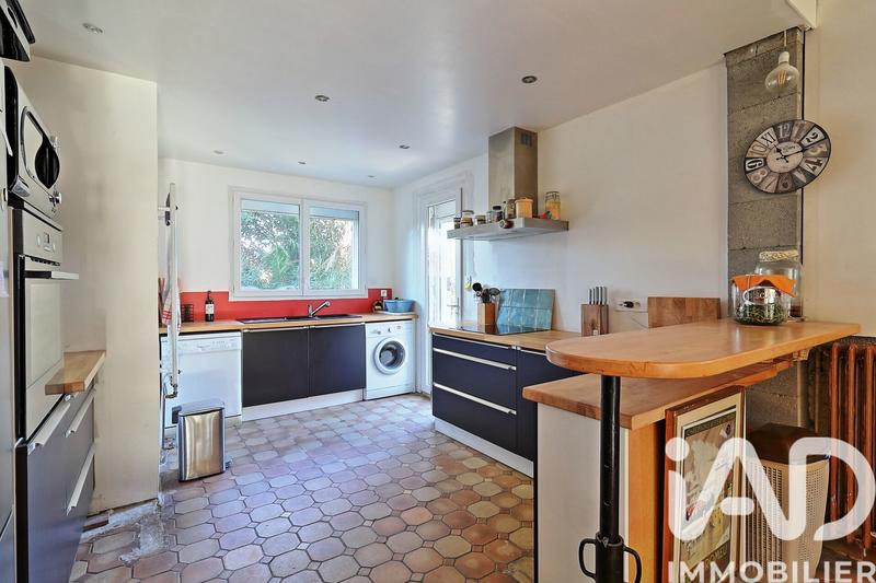 Maison - 176 m² - 7 pièces