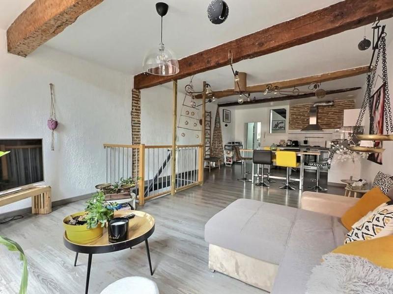 Maison - 180 m² - 5 pièces