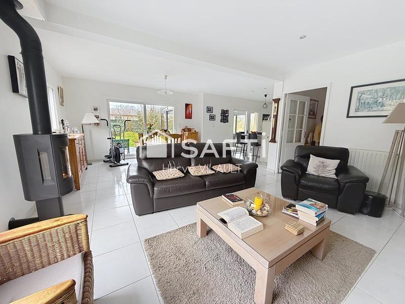 Maison - 143 m² - 5 pièces