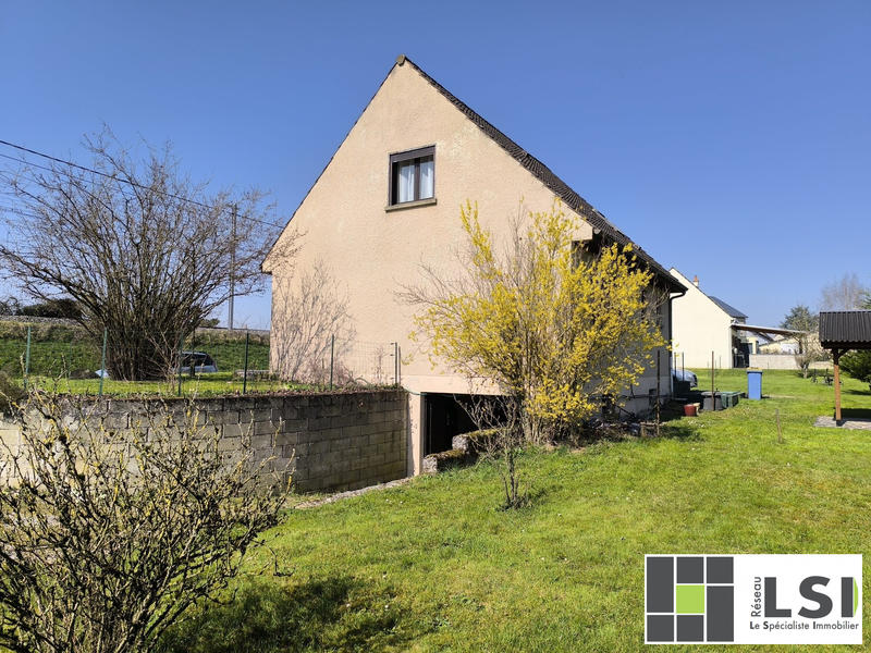 Maison - 90 m² - 5 pièces