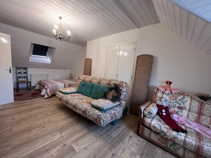 Maison - 152 m² - 7 pièces