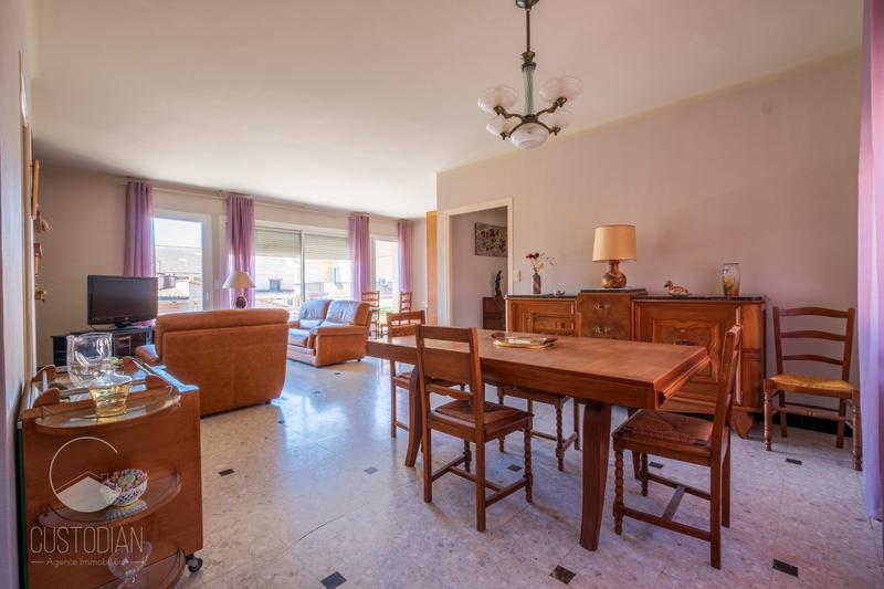 Maison - 170 m² - 7 pièces