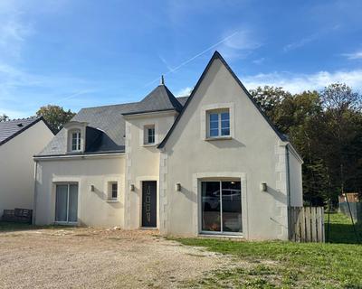 Maison - 160 m² - 5 pièces
