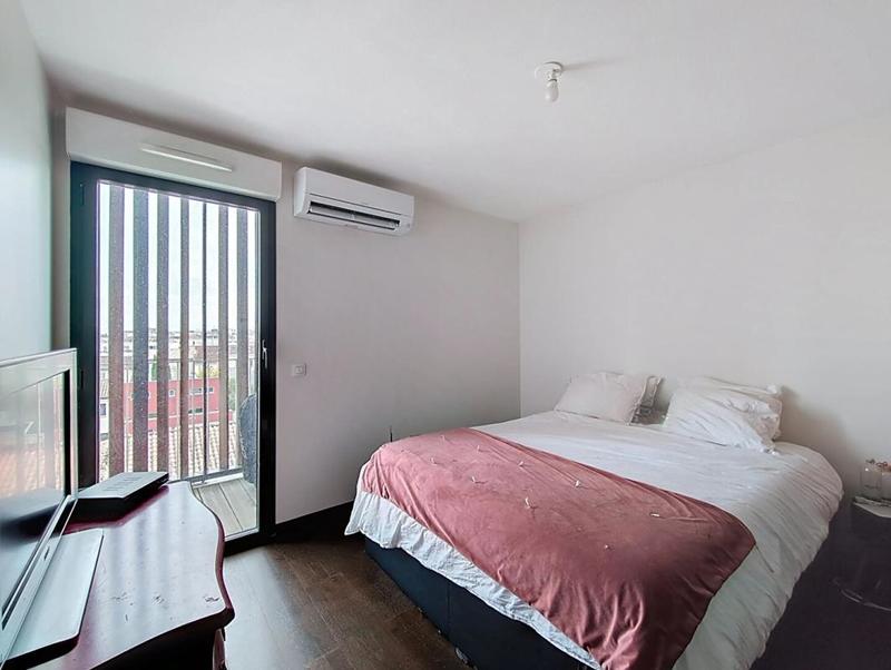 Appartement - 93 m² - 4 pièces