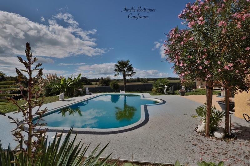 Maison - 115 m² - 6 pièces