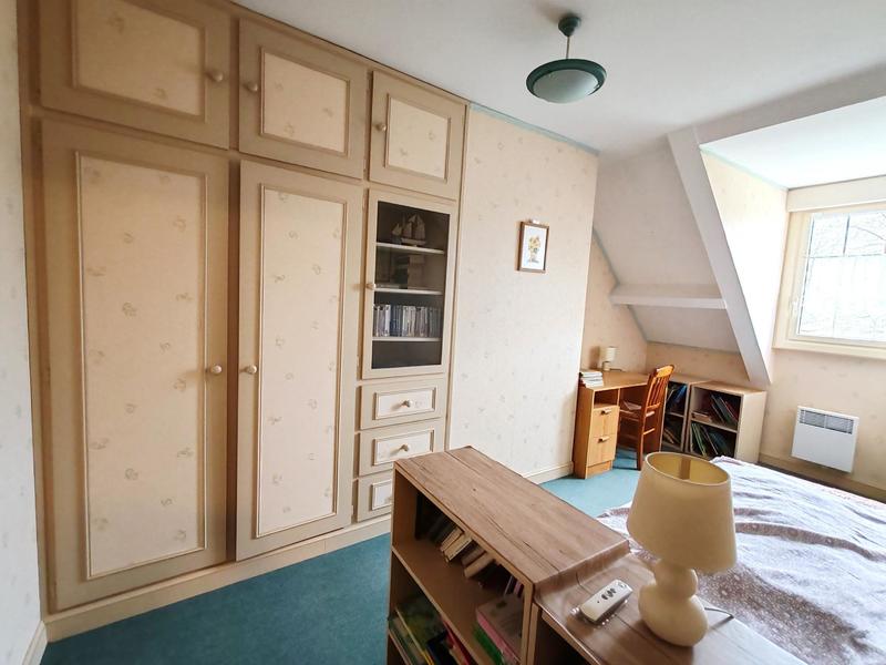 Maison - 190 m² - 8 pièces