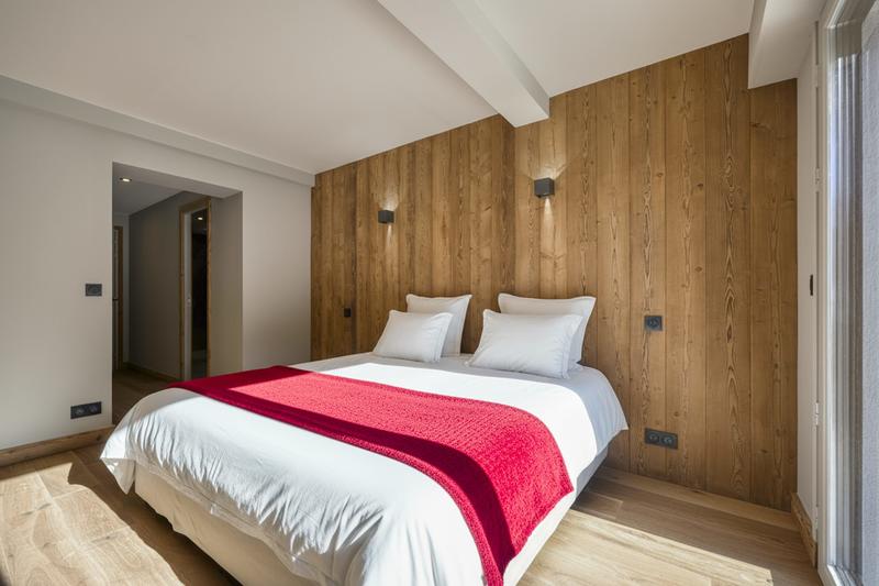 Maison - 203 m² - 6 pièces