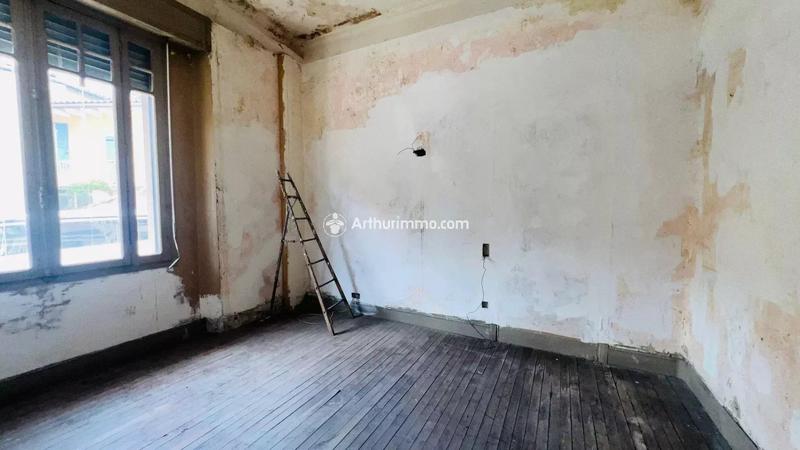 Appartement - 96 m² - 4 pièces