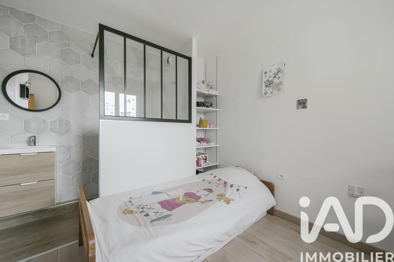 Appartement - 93 m² - 5 pièces