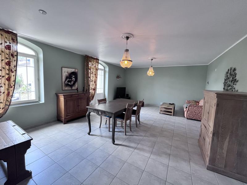 Maison ancienne - 316 m² - 12 pièces