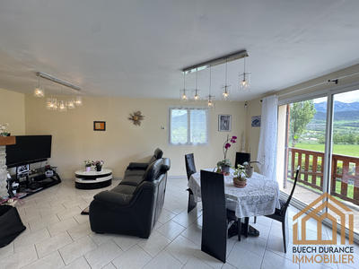 Maison - 86 m² - 4 pièces