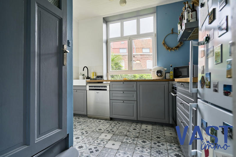 Maison - 83 m² - 4 pièces