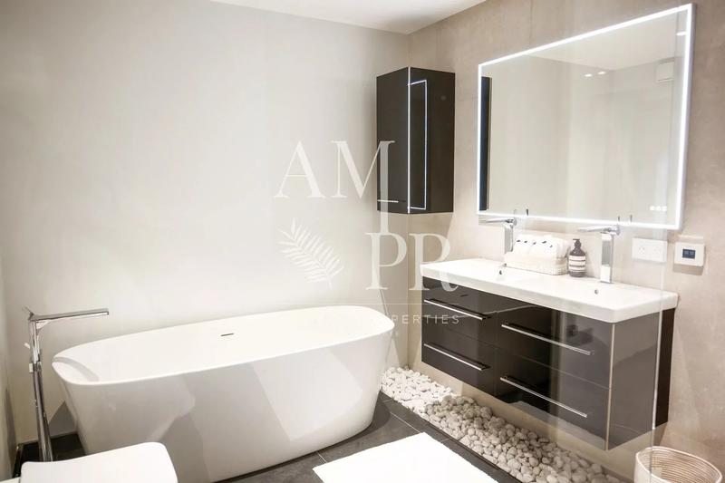 Villa - 400 m² - 9 pièces