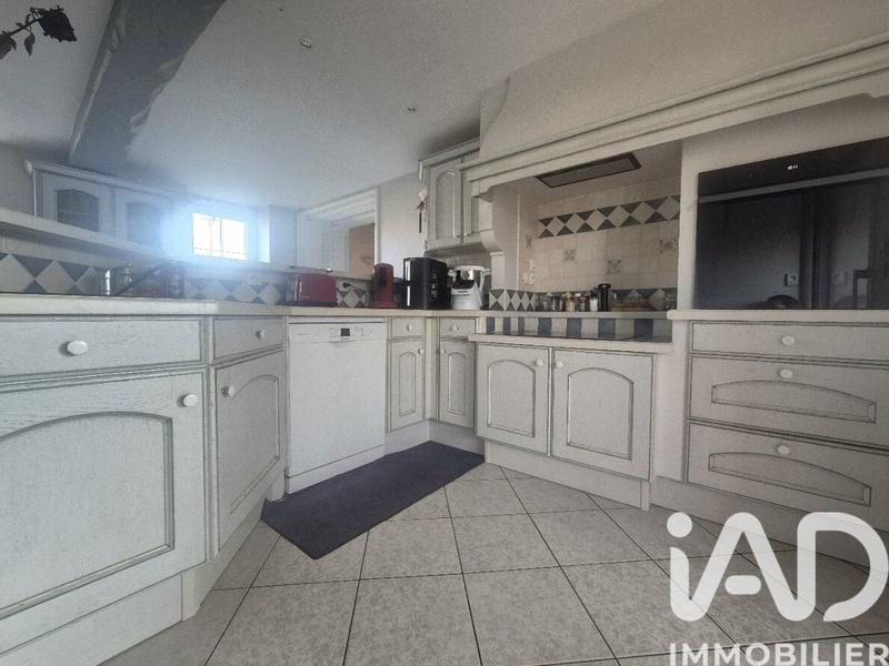 Maison - 165 m² - 7 pièces