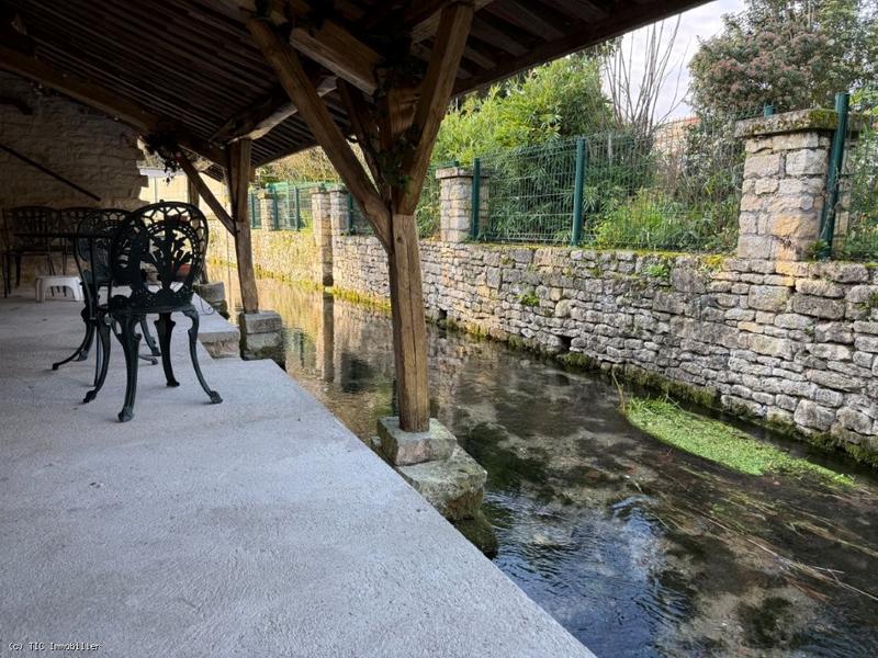 Propriété - 106 m² - 5 pièces