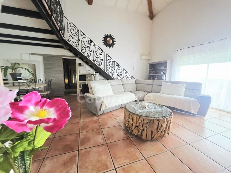 Maison - 190 m² - 6 pièces