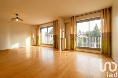 Appartement - 99 m² - 4 pièces