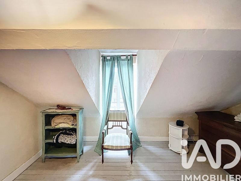 Maison de ville - 200 m² - 10 pièces