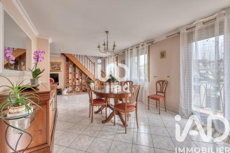 Maison - 105 m² - 5 pièces