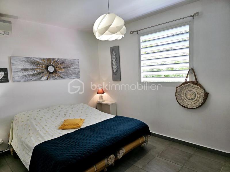 Maison - 177 m² - 7 pièces