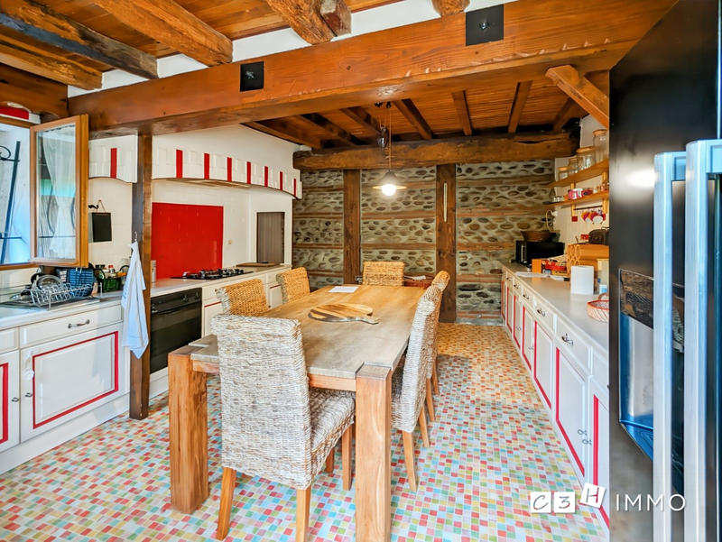 Maison - 127 m² - 6 pièces