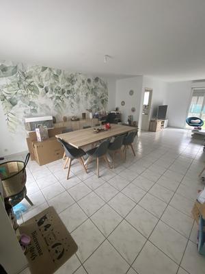 Maison - 92 m² - 4 pièces