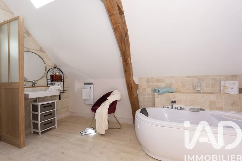 Maison - 332 m² - 10 pièces