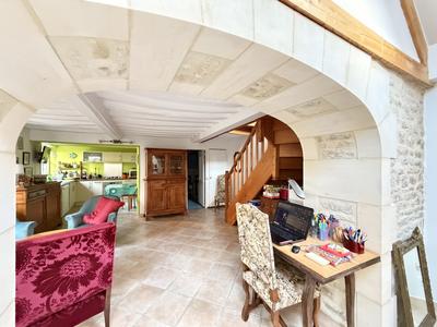 Maison - 140 m² - 5 pièces