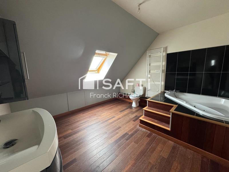 Maison - 145 m² - 6 pièces