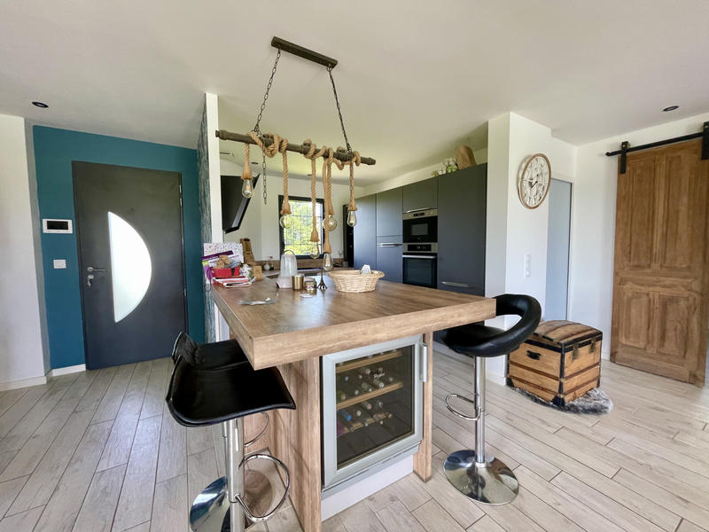 Maison - 127 m² - 5 pièces