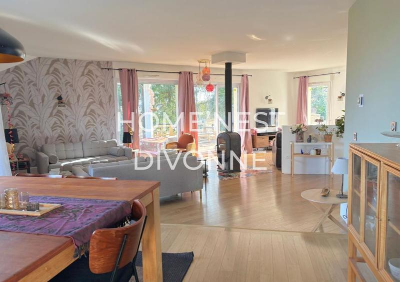 Maison - 187 m² - 6 pièces