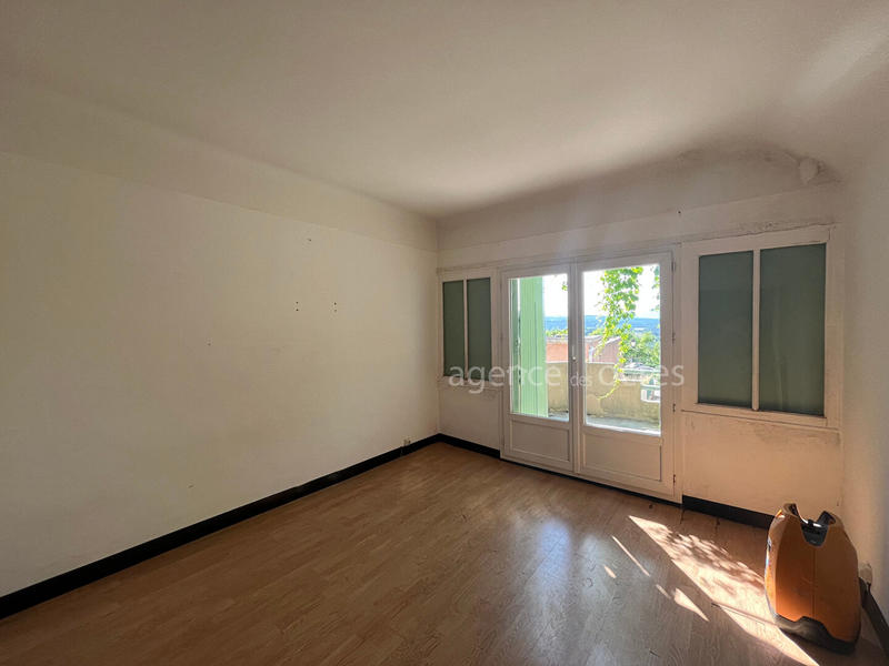 Maison - 160 m² - 8 pièces