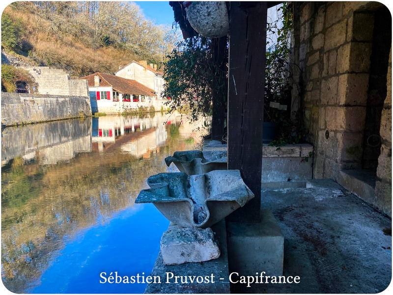 Maison en pierre - 400 m² - 8 pièces