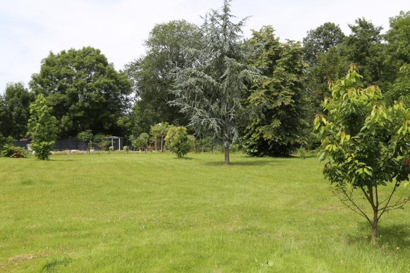 Maison - 330 m² - 10 pièces