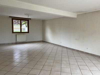 Maison - 106 m² - 3 pièces