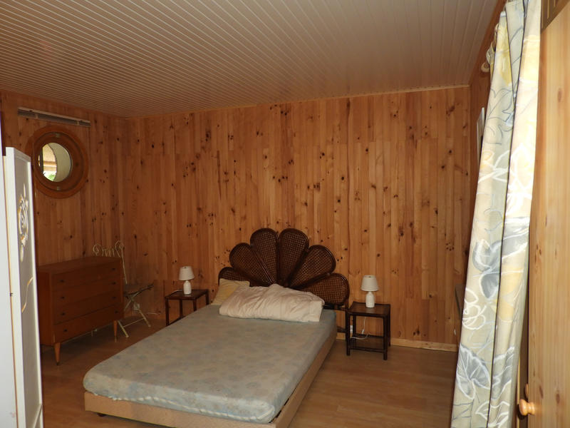 Maison - 250 m² - 5 pièces