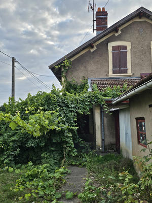 Maison - 80 m² - 4 pièces