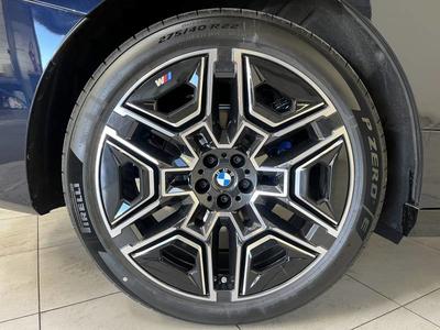 Bmw ix xDrive60 544 ch m Sport