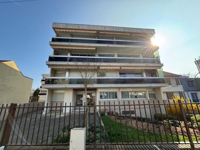 Studio - 34 m² - 1 pièce