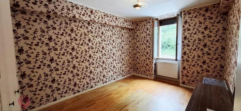 Maison de village - 227 m² - 9 pièces