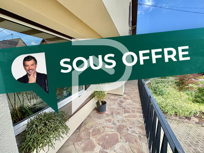 Maison - 1 m² - 7 pièces