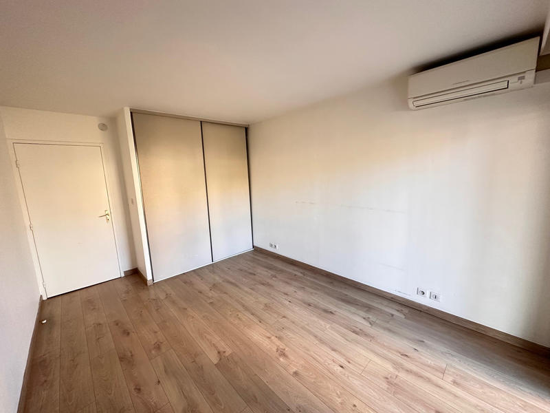 Appartement - 57 m² - 2 pièces