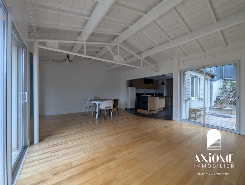 Maison - 164 m² - 6 pièces