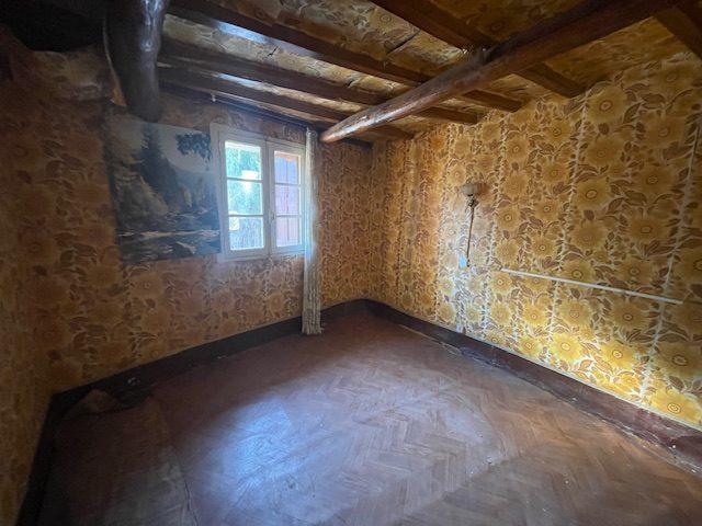 Maison - 80 m² - 5 pièces