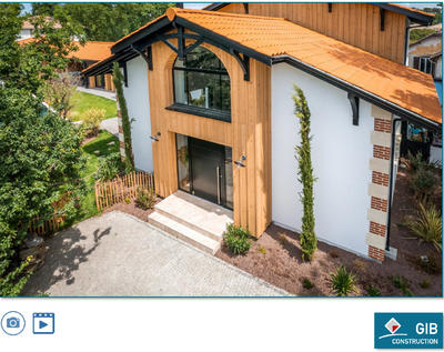 Maison - 90 m² - 4 pièces