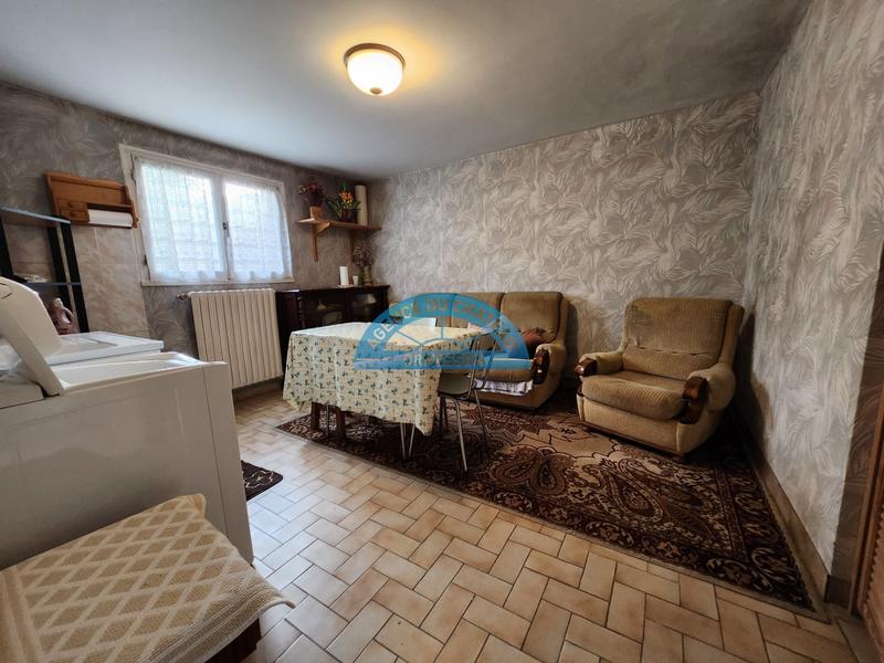 Maison - 200 m² - 8 pièces