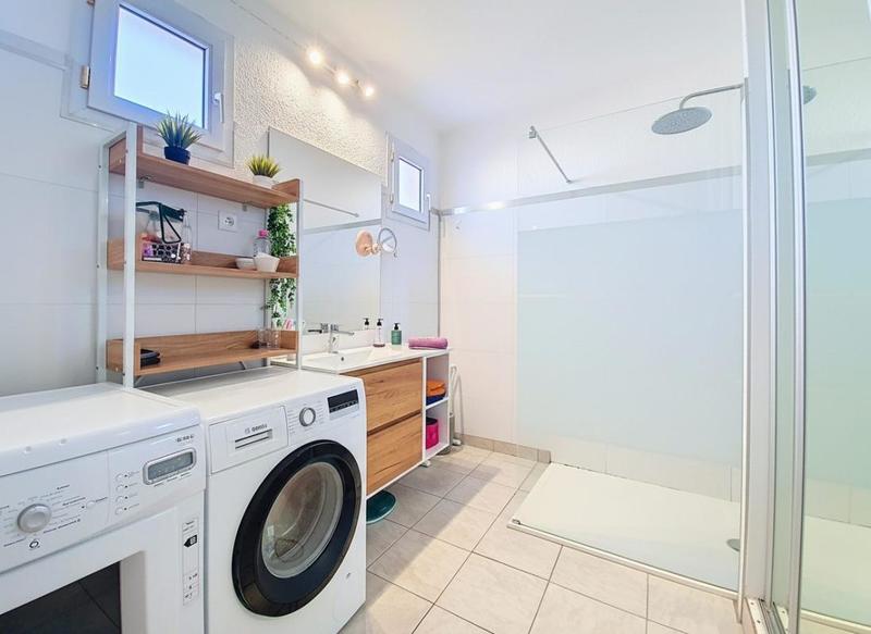 Maison traditionnelle - 100 m² - 4 pièces