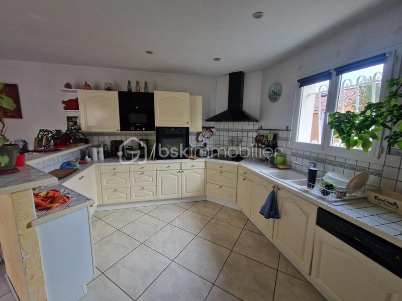 Villa - 165 m² - 8 pièces